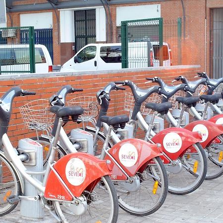 إشبيلية Triana Home & Free Parking المظهر الخارجي الصورة
