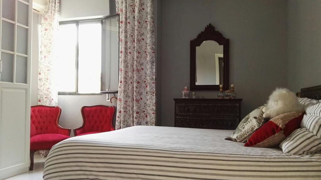 إشبيلية Triana Home & Free Parking المظهر الخارجي الصورة